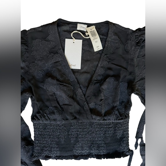 NWT WILFRED ARITZIA BLACK WISTFUL BLOUSE XS - Picture 3 of 7